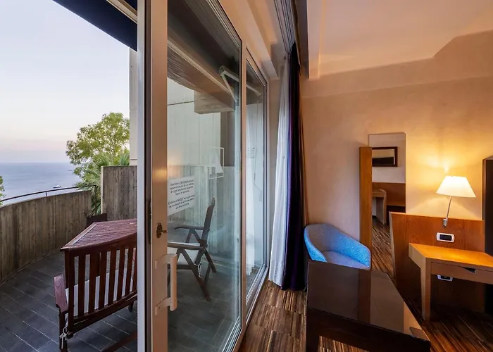 Ξενοδοχείο Eurostars Monte Tauro 4*